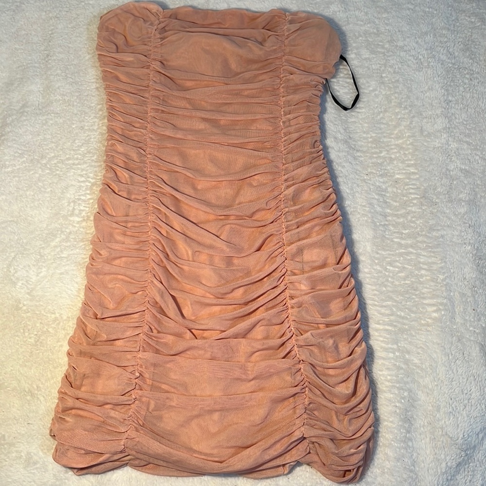 Forever 21 Women’s Pink Ruched Dress; Size S; Color: Baby Pink